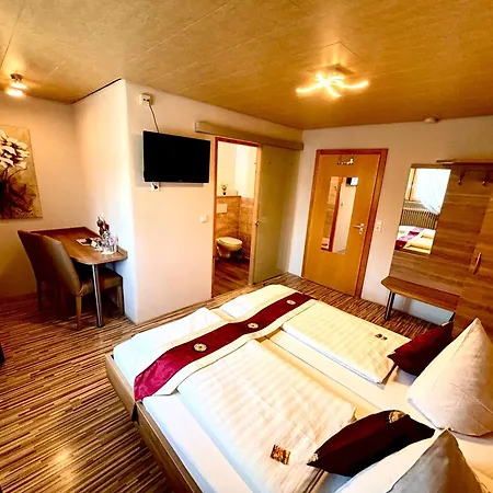 Zur Post 3* Zwiefalten