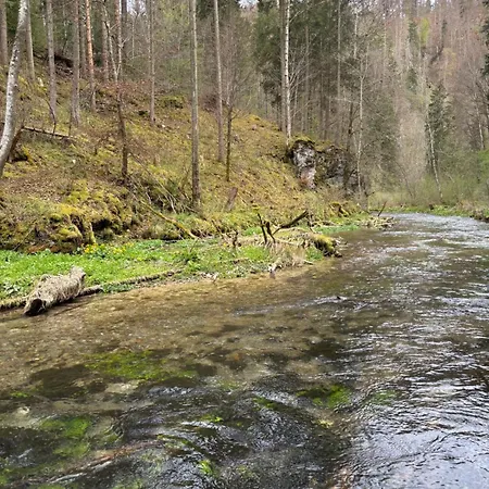 Zur Post מלון 3*