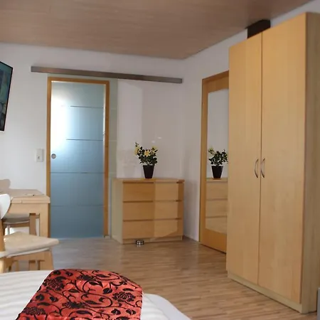 מלון Zur Post 3*